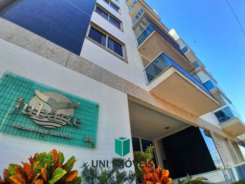 Luxuoso apartamento na Praia de Peracanga com área de lazer completa - Oportunidade