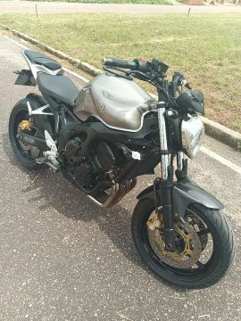 Yamaha FZ6 Fazer 600cc