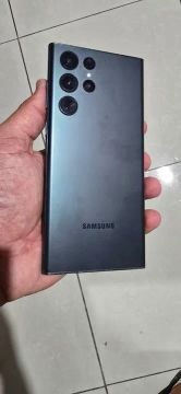 Samsung Galaxy S22 Ultra 5G - cinza
