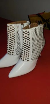 Bota vizano 36 nova