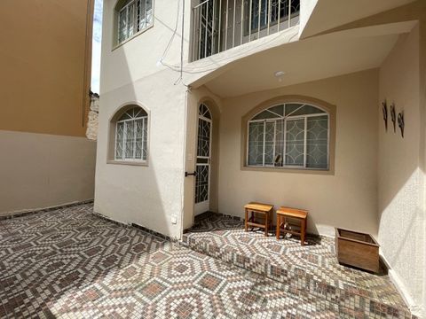 Casa com Quintal 2 qts mobiliada - Melhor local da Ilha