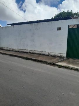 Casa a venda 