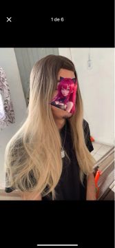 peruca loira com franja 
