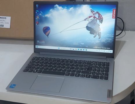 Notebook Lenovo - Novo - Excelente estado