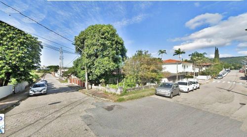 TERRENO 300 m² , Escritura, Esquina - Bom Viver