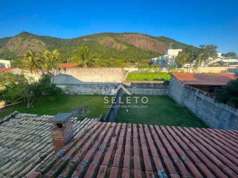 Casa com 3 dormitórios à venda, 150 m² por R$ 750.000,00 - Itaipu - Niterói/RJ