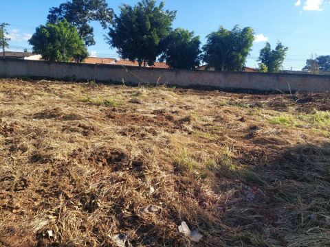  Terreno de 9.970m2 em setor de mansões betcourt em santo Antônio apenas 710.000,00