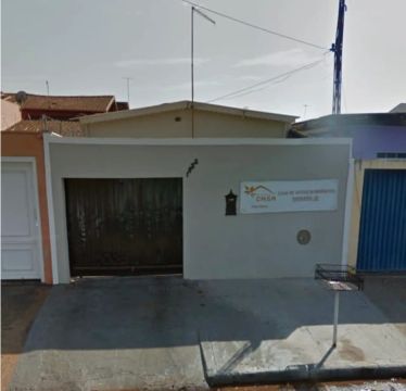 Casa mobiliada com 3 dormitórios e 3 banheiros.Jardim Soares - Barretos/SP