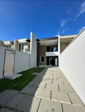 Pense num duplex excelente com fino acabamento 
