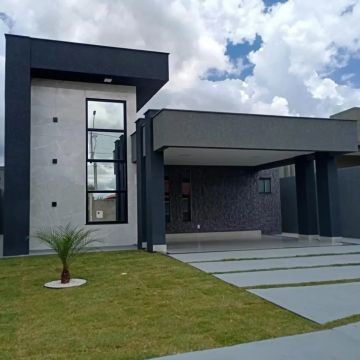 Casa à venda na Ponte Alta Norte, Acabamento Fino com preço justo!