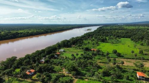 Terreno para Chácara Próximo ao Rio São Francisco, perto da Cidade- Ibiaí MG