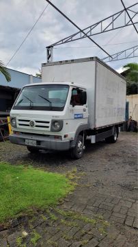Caminhão VW 8.150 Delivery Baú 2011 Rampa Hidráulica 