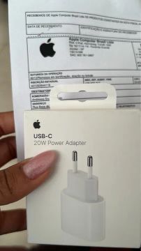 Carregador Apple USB-C de 20W Original