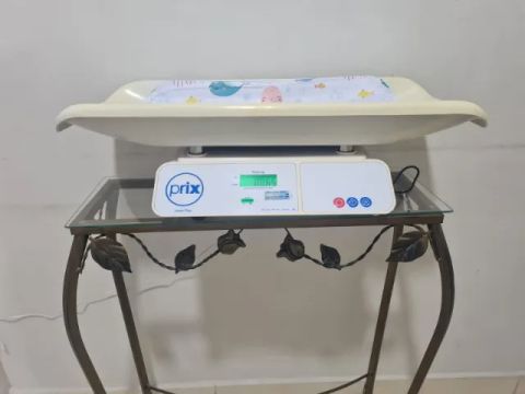 Balança Eletrônica Prix Junior Plus Toledo 15 kilos( usada)