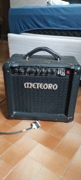Amplificador de Guitarra Meteoro Nitrous NDR-15w