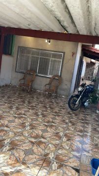 ALUGA-SE CASA PARA TEMPORADA EM MONGAGUÁ!