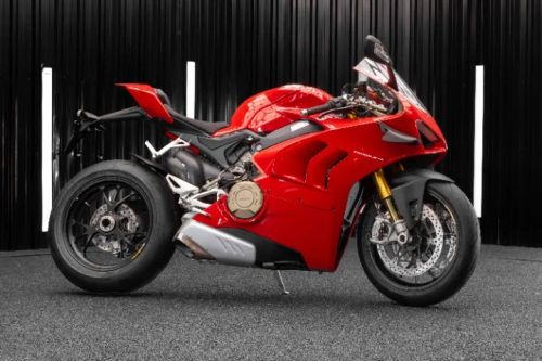 DUCATI PANIGALE V4 S