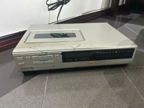 Vídeo Cassete - Panasonic PV123IR