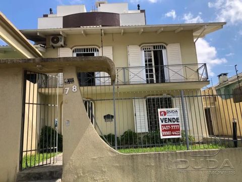 Imóvel bem localizado na região central