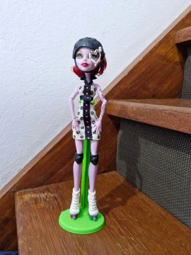 Boneca Monster High Roller Maze