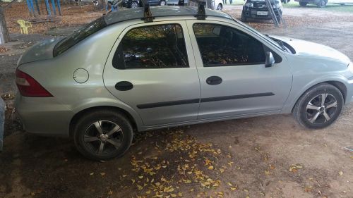 Vendo Prisma Completo 2008 revisado.