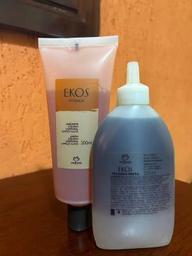 Kit Ekos Pitanga - Sabonete Líquido Corporal e Óleo Trifásico