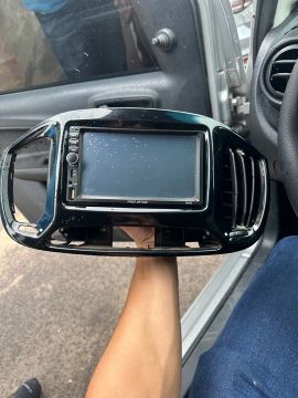 Som e multimídia para carro