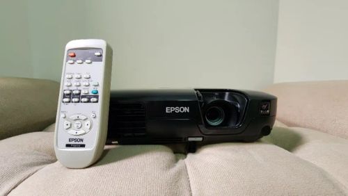 Projetor Epson Powerlite S8+