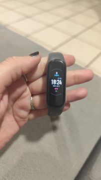 Amazfit Band 5 + 3 pulseiras + carregador 