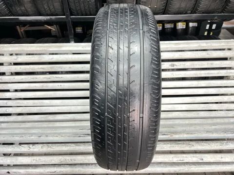 Pneu 225/60/18 Dunlop Grandtrek ST30 R$299,00 / Pneu 225/60R18