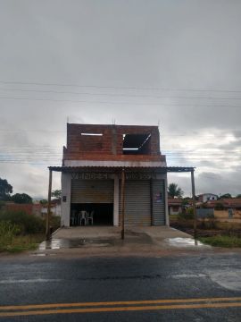 Vende-se a casa