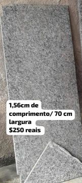Pedras de mármore de diferentes tamanhos 