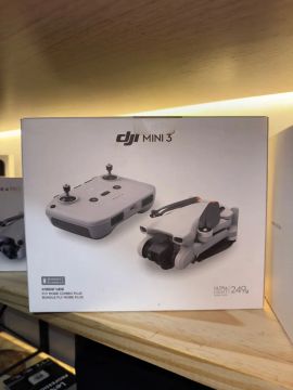 Drone DJI Mini 3 Fly More Combo Plus