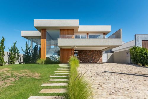 Venda de Casa em Condomínio em Porto Alegre-RS, bairro Terra Ville com 380m² Área Const. e