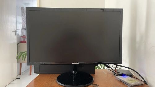 Monitor Samsung 21,5 polegadas .