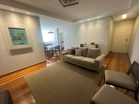 ÓTIMO APARTAMENTO 4 QUARTOS, 2 VAGAS, RUA PLANA