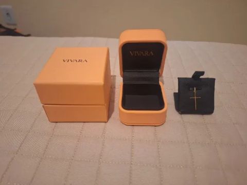 Pingente Cruz em Ouro Amarelo 18k - Vivara