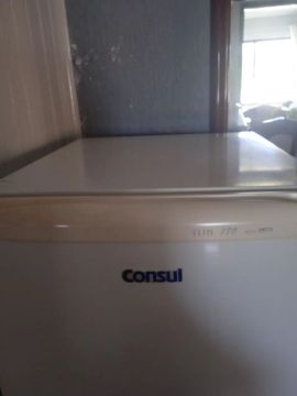Geladeira Consul Slim 170