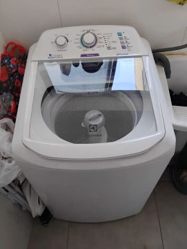 Máquina de Lavar Roupa Electrolux 10,5kg 110V
