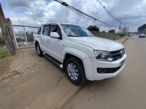 Amarok Highline Diesel 4x4 automático. Futura quitação 