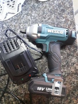 Chave de Impacto 18V Wesco