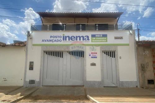 Sobrado com 3 suítes - Ótima Localização!