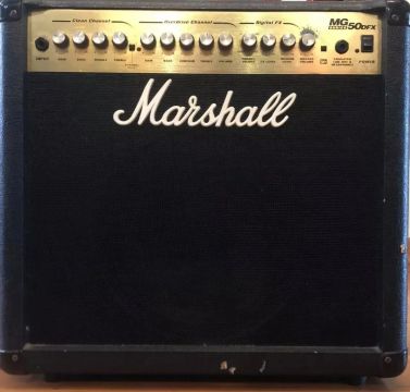 Amplificador Marshall MG50DFX 50W