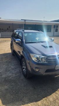 Hilux SW4