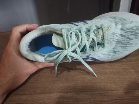 Asics nova blast 3
