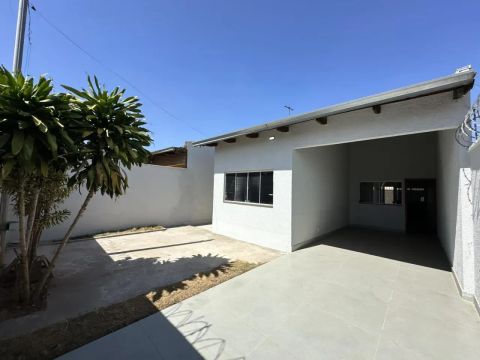 Casa para Venda em Goiânia, Jardim Itaipu, 3 dormitórios, 1 suíte, 2 banheiros, 2 vagas