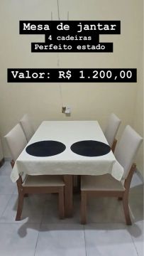 Mesa de Jantar 4 Cadeiras - Perfeito estado