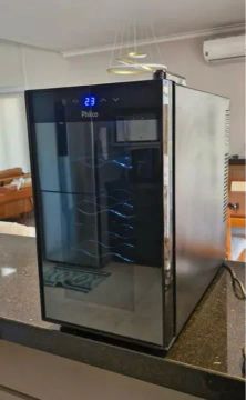Adega Climatizada Philco 08 Garrafas