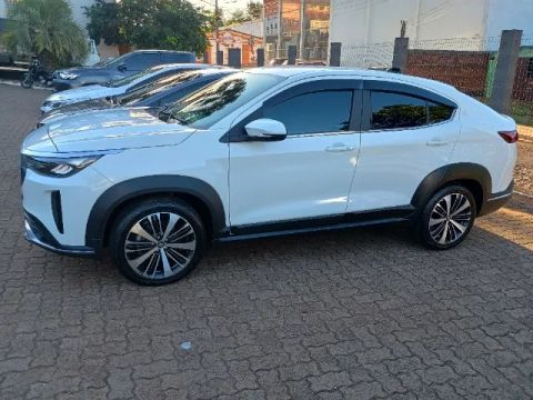 Fiat Fastback 2023 com 16 mil km