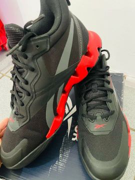 VENDO Tênis Reebok Zig Encore Masculino Tamanho 43